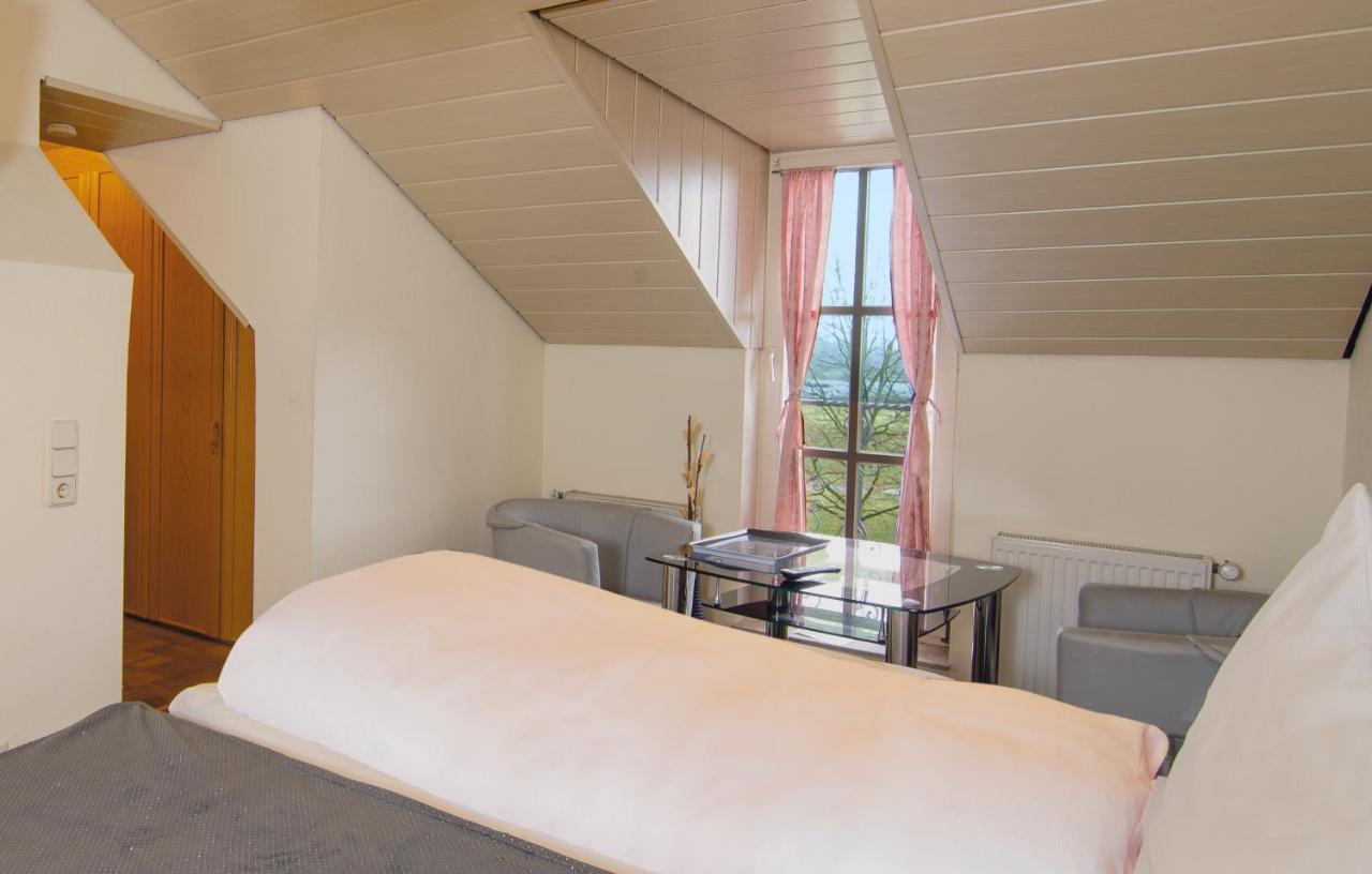 Zum Bergischen Hof Hotel Dormagen Ngoại thất bức ảnh